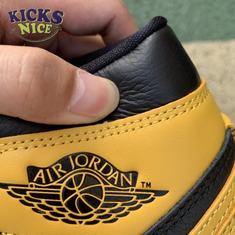 Air Jordan 1 High Retro OG 'Pollen' Size 40-47.5 Air Jordan 1 High Retro OG 'Pollen' Size 40-47.5