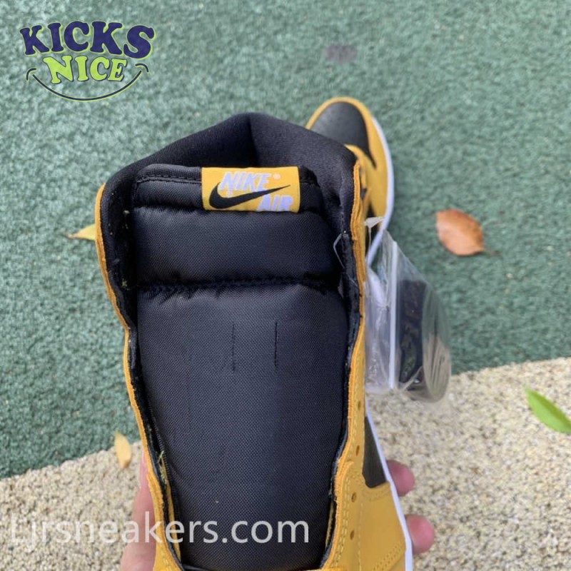 Air Jordan 1 High Retro OG 'Pollen' Size 40-47.5 Air Jordan 1 High Retro OG 'Pollen' Size 40-47.5