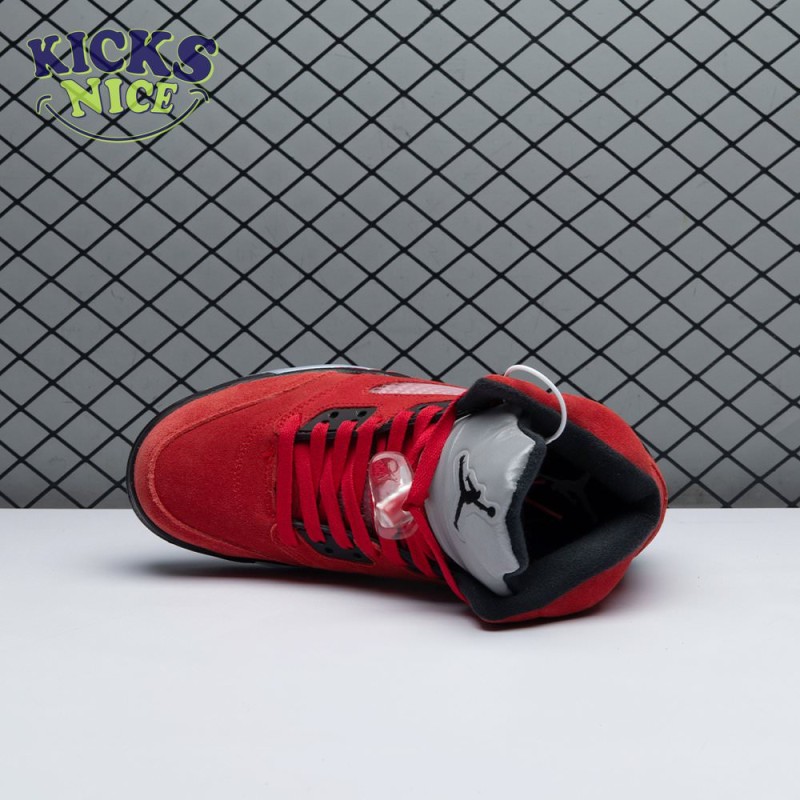 Air Jordan 5 Retro 'Raging Bull' 2021 Size 40-47.5 Air Jordan 5 Retro 'Raging Bull' 2021 Size 40-47.5