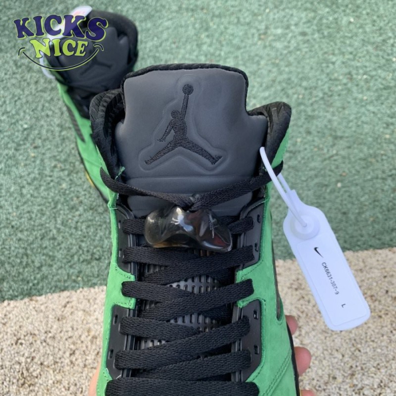 Air Jordan 5 Retro SE 'Oregon' Size 40-47.5 Air Jordan 5 Retro SE 'Oregon' Size 40-47.5