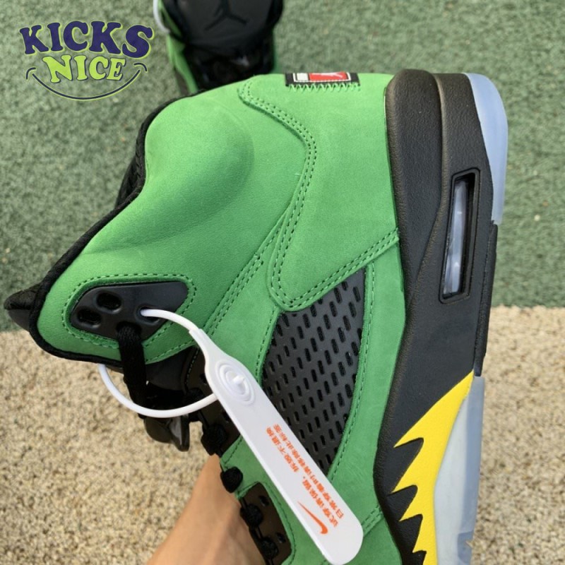 Air Jordan 5 Retro SE 'Oregon' Size 40-47.5 Air Jordan 5 Retro SE 'Oregon' Size 40-47.5
