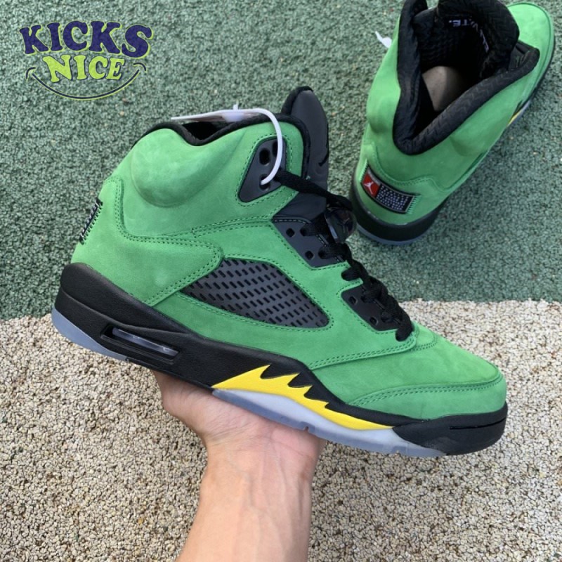 Air Jordan 5 Retro SE 'Oregon' Size 40-47.5 Air Jordan 5 Retro SE 'Oregon' Size 40-47.5