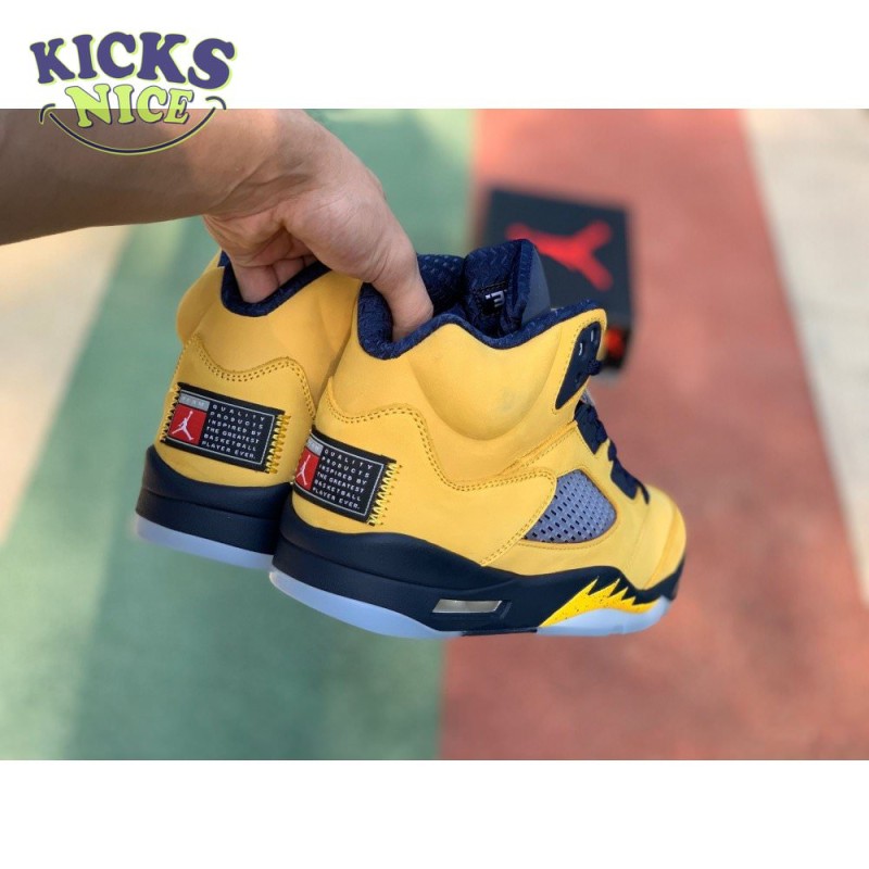 Air Jordan 5 Retro SP 'Michigan' Size 40-47.5 Air Jordan 5 Retro SP 'Michigan' Size 40-47.5