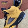 Air Jordan 5 Retro SP 'Michigan' Size 40-47.5 Air Jordan 5 Retro SP 'Michigan' Size 40-47.5