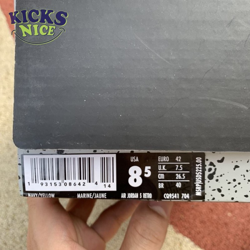 Air Jordan 5 Retro SP 'Michigan' Size 40-47.5 Air Jordan 5 Retro SP 'Michigan' Size 40-47.5