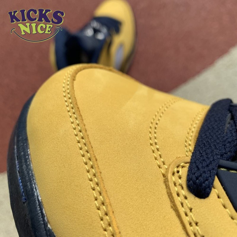 Air Jordan 5 Retro SP 'Michigan' Size 40-47.5 Air Jordan 5 Retro SP 'Michigan' Size 40-47.5