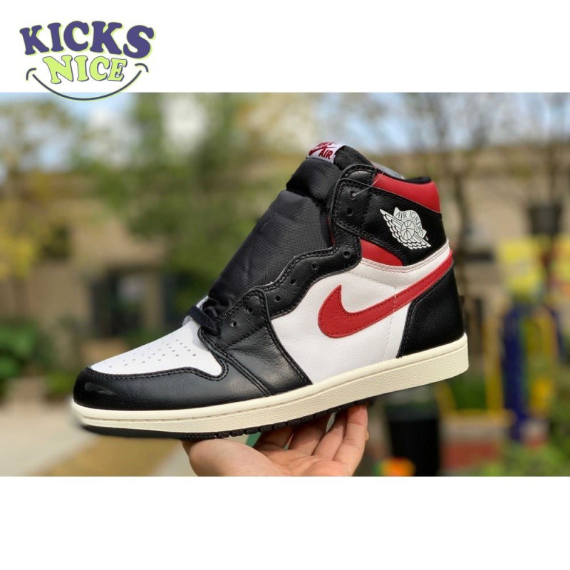 Jordan 1 Retro High Black Gym Red Size 40-47.5 Jordan 1 Retro High Black Gym Red Size 40-47.5