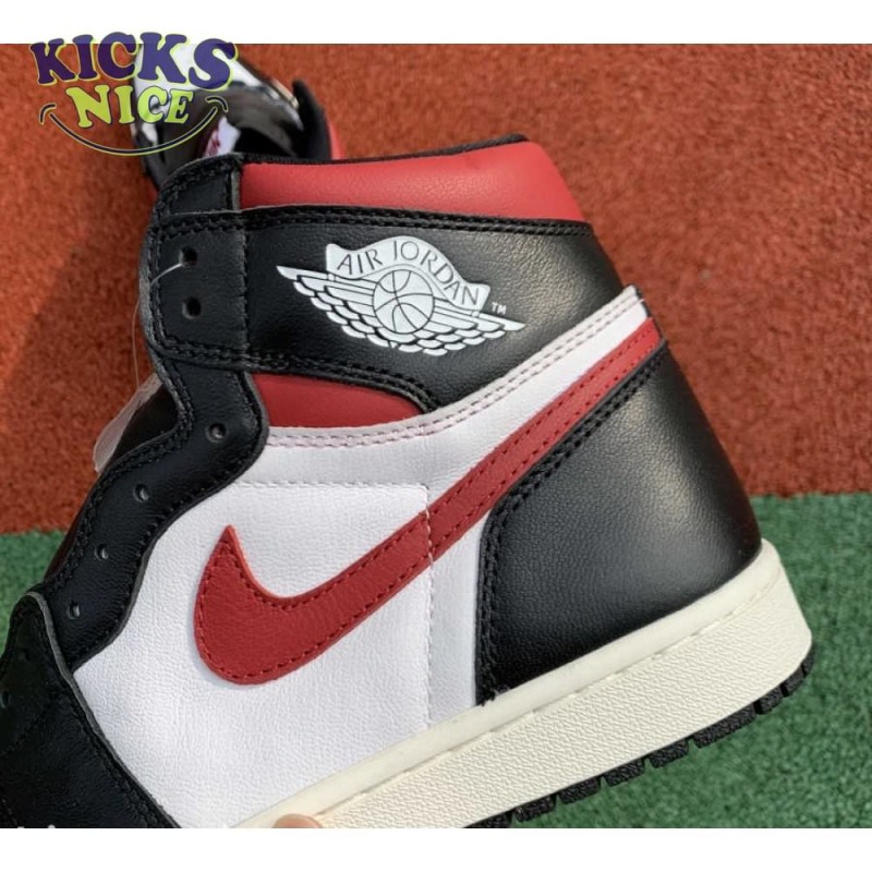 Jordan 1 Retro High Black Gym Red Size 40-47.5 Jordan 1 Retro High Black Gym Red Size 40-47.5