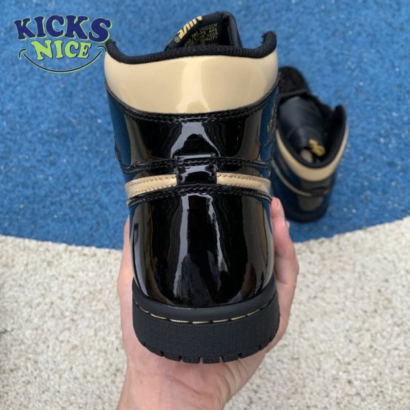 Jordan 1 Retro High Black Metallic Gold (2020) Size 36-47.5 Jordan 1 Retro High Black Metallic Gold (2020) Size 36-47.5