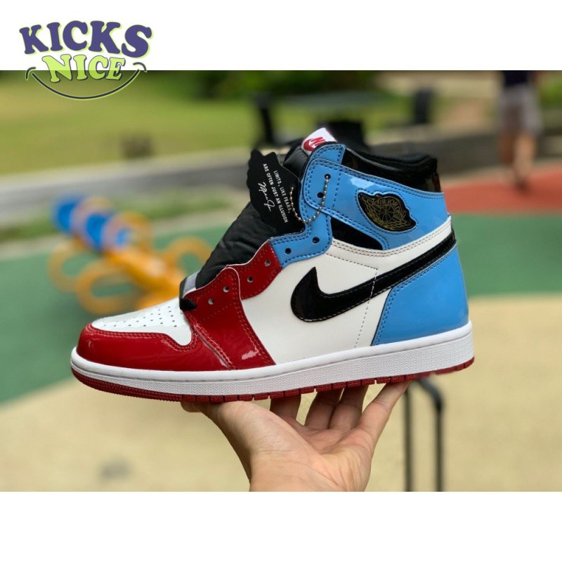 Jordan 1 Retro High Fearless UNC Chicago Size 40-47.5 Jordan 1 Retro High Fearless UNC Chicago Size 40-47.5
