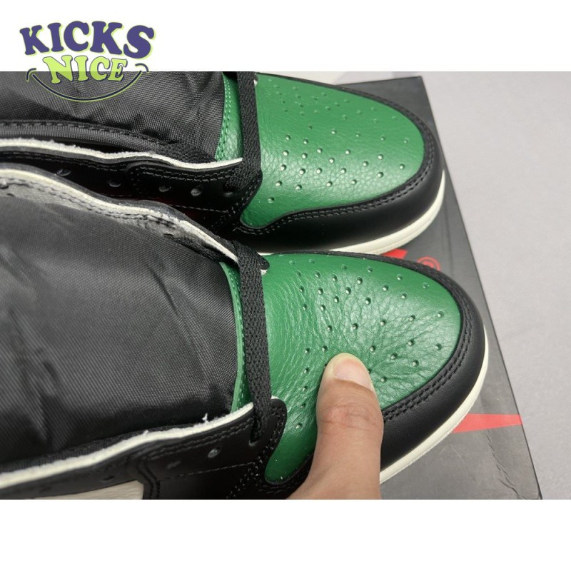 Jordan 1 Retro High Pine Green Size 36-47.5 Jordan 1 Retro High Pine Green Size 36-47.5