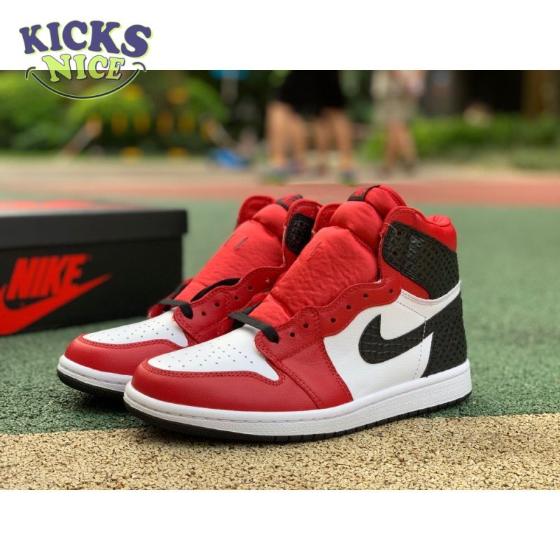 Jordan 1 Retro High Satin Snake Chicago Size 36-46 Jordan 1 Retro High Satin Snake Chicago Size 36-46