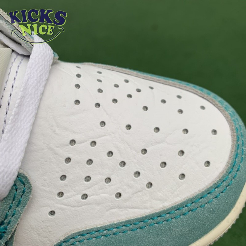 Jordan 1 Retro High Turbo Green Size 40-47.5 Jordan 1 Retro High Turbo Green Size 40-47.5