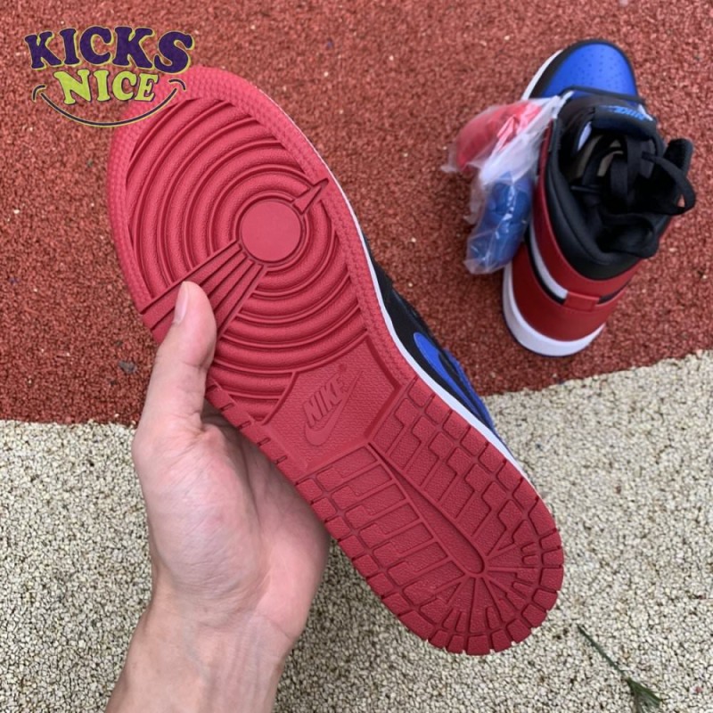Jordan 1 Retro Top 3 Size 40-47.5 Jordan 1 Retro Top 3 Size 40-47.5