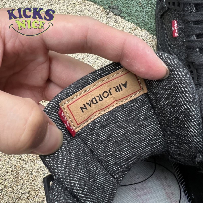 Jordan 4 Retro Levi's Black Size 40-46 Jordan 4 Retro Levi's Black Size 40-46