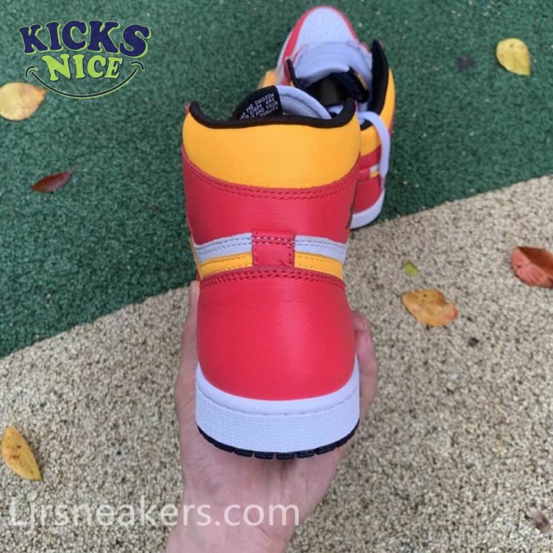 Nike Air Jordan 1 Retro High OG Light Fusion Red Size 40-47.5 Nike Air Jordan 1 Retro High OG Light Fusion Red Size 40-47.5