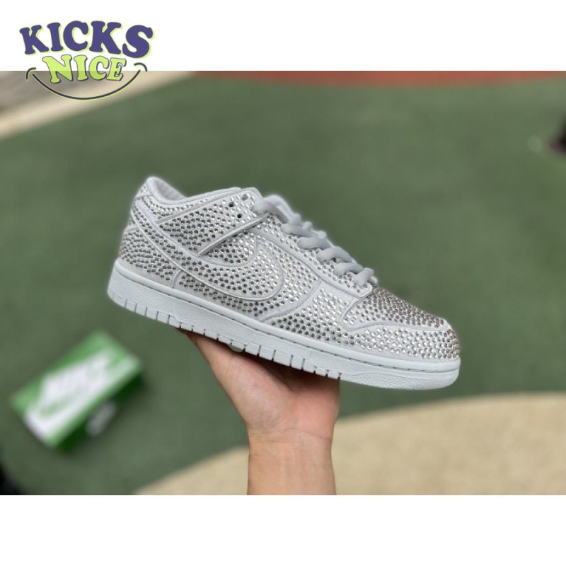 Cactus Plant Flea Market x Swarovski x Dunk Low 'Pure Platinum' Size 36-47.5 Cactus Plant Flea Market x Swarovski x Dunk Low 'Pure Platinum' Size 36-47.5