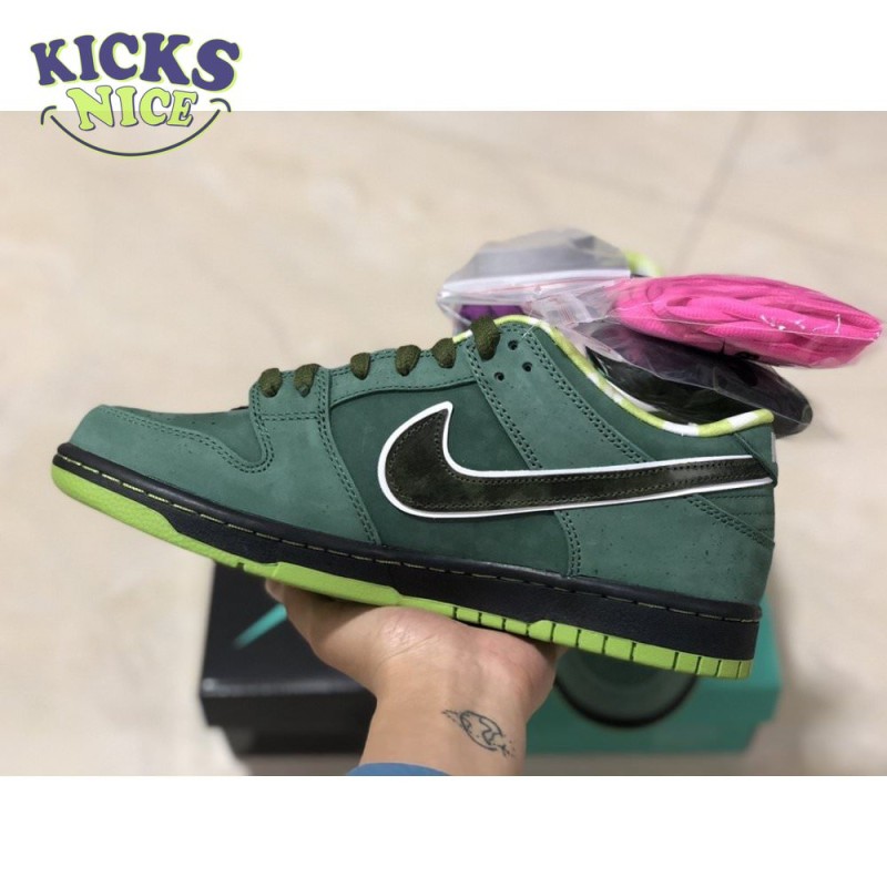 Concepts x Dunk Low SB 'Green Lobster' Size 40-47.5 Concepts x Dunk Low SB 'Green Lobster' Size 40-47.5