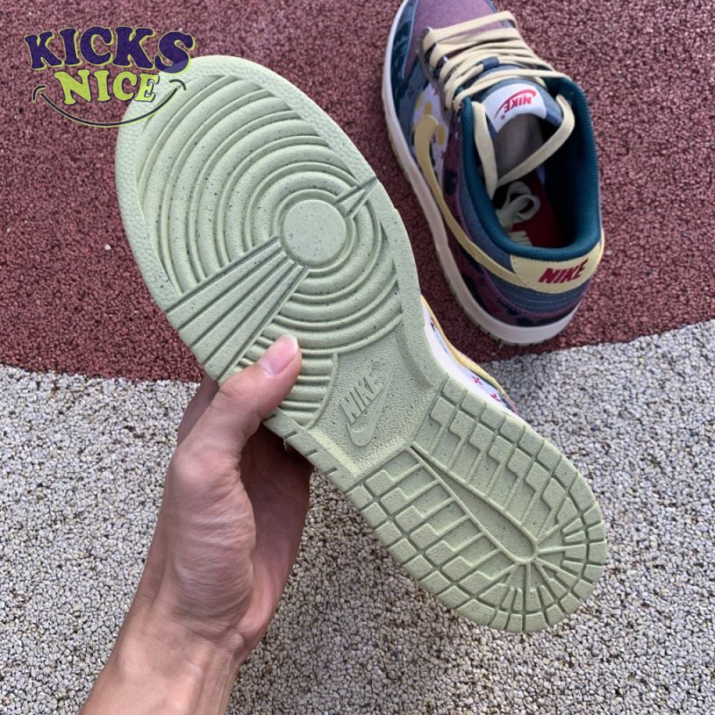 Dunk Low 'Community Garden' Size 36-46 Dunk Low 'Community Garden' Size 36-46