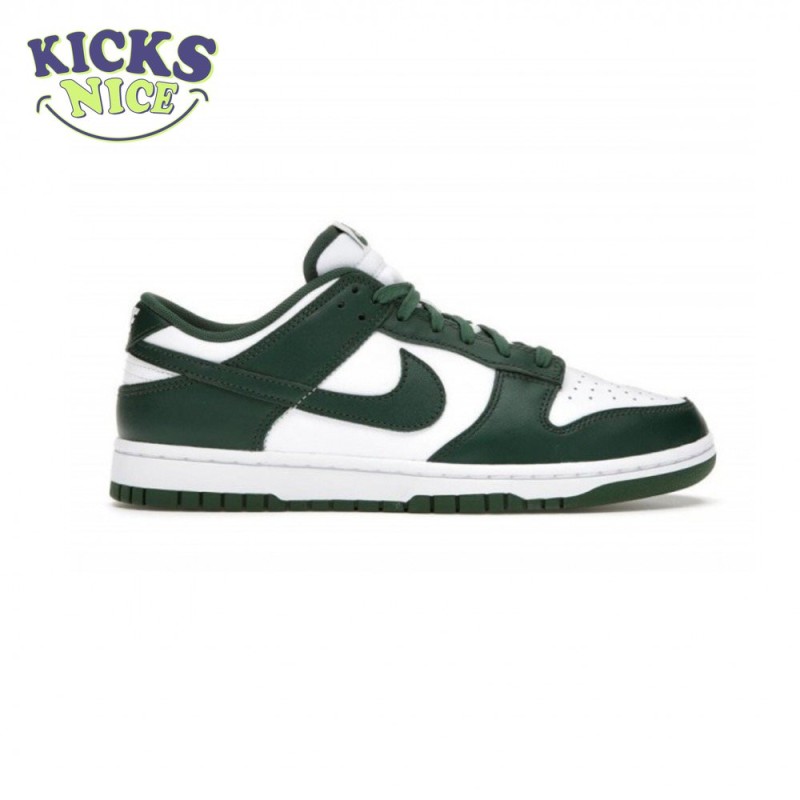 Dunk Low 'Michigan State' Size 36-47.5 Dunk Low 'Michigan State' Size 36-47.5