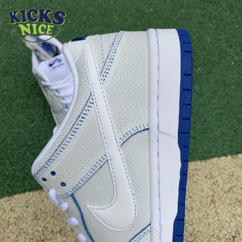 Dunk Low Premium SB 'Cracked Leather' Size 36-46 Dunk Low Premium SB 'Cracked Leather' Size 36-46