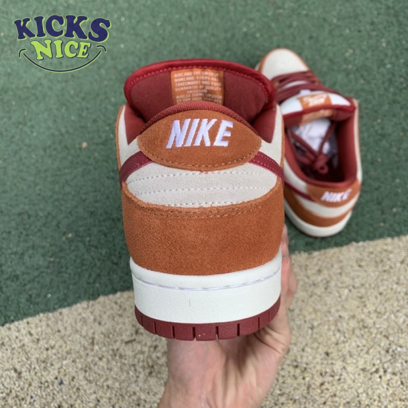 Dunk Low Pro SB 'Dark Russet' Size 36-47.5 Dunk Low Pro SB 'Dark Russet' Size 36-47.5