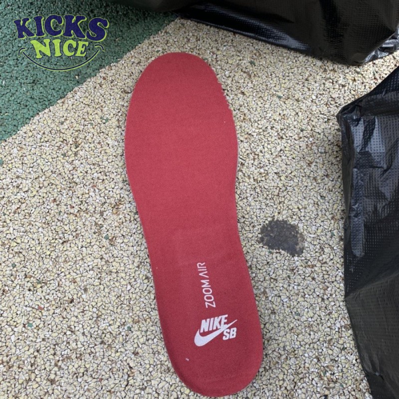 Dunk Low Pro SB 'Dark Russet' Size 36-47.5 Dunk Low Pro SB 'Dark Russet' Size 36-47.5
