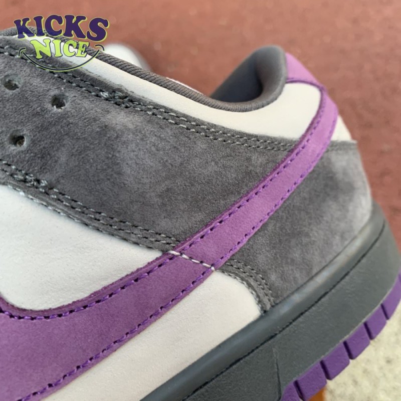 Dunk Low Pro SB 'Purple Pigeon' Size 36-47.5 Dunk Low Pro SB 'Purple Pigeon' Size 36-47.5