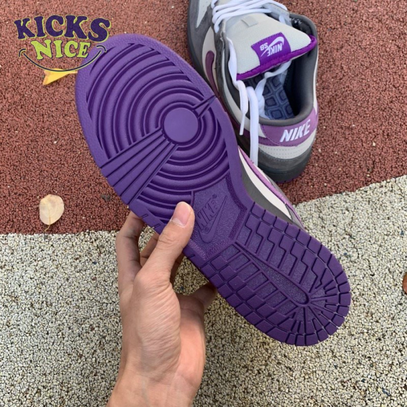 Dunk Low Pro SB 'Purple Pigeon' Size 36-47.5 Dunk Low Pro SB 'Purple Pigeon' Size 36-47.5