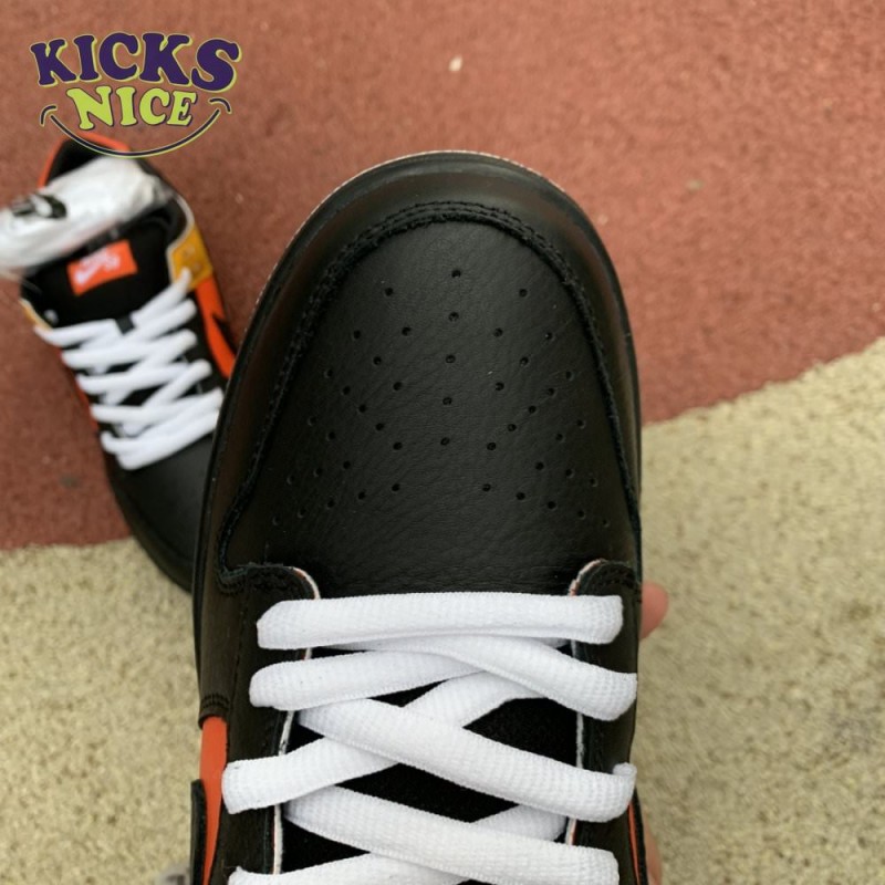 Dunk Low Pro SB 'Raygun' Size 36-45 Dunk Low Pro SB 'Raygun' Size 36-45