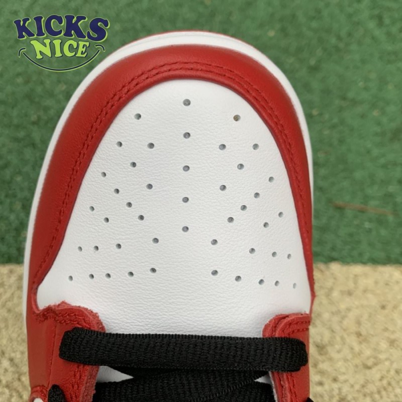 Dunk Low SB 'J-Pack Chicago' Size 36-47.5 Dunk Low SB 'J-Pack Chicago' Size 36-47.5
