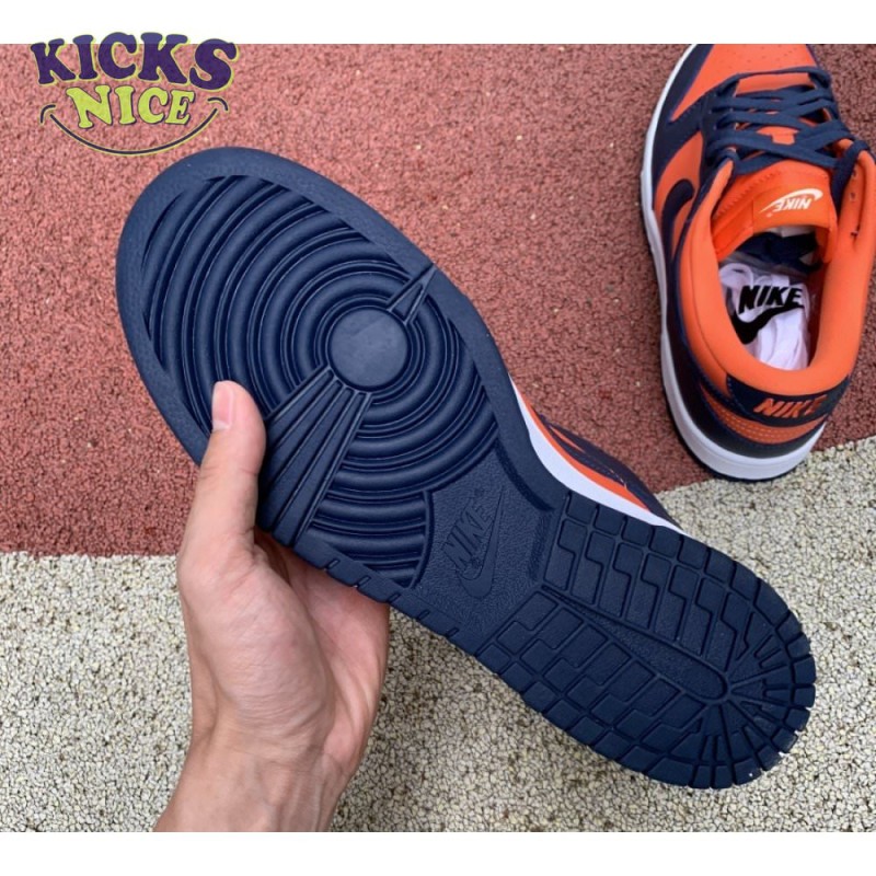 Dunk Low SP 'Champ Colors' Size 36-46 Dunk Low SP 'Champ Colors' Size 36-46