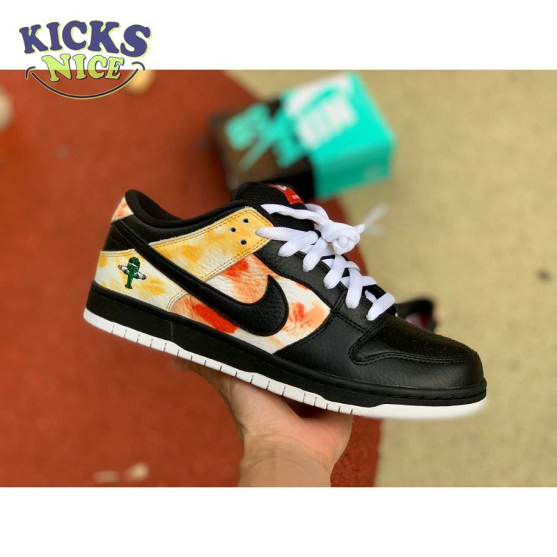 Dunk SB Low 'Tie-Dye Raygun - Black' Size 40-46 Dunk SB Low 'Tie-Dye Raygun - Black' Size 40-46