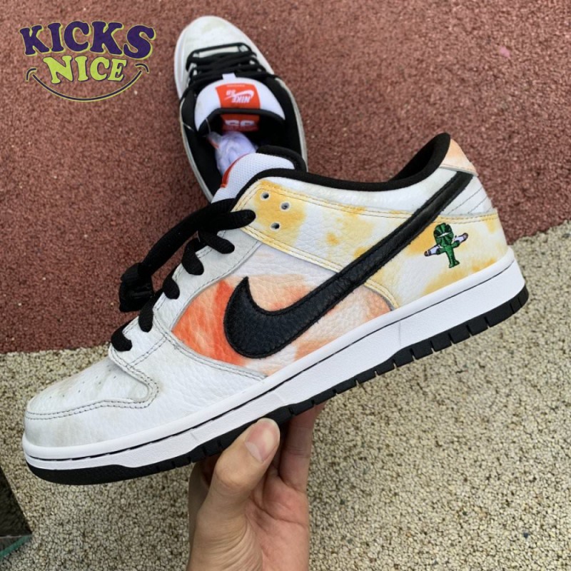 Dunk SB Low 'Tie-Dye Raygun - White' Size 40-46 Dunk SB Low 'Tie-Dye Raygun - White' Size 40-46