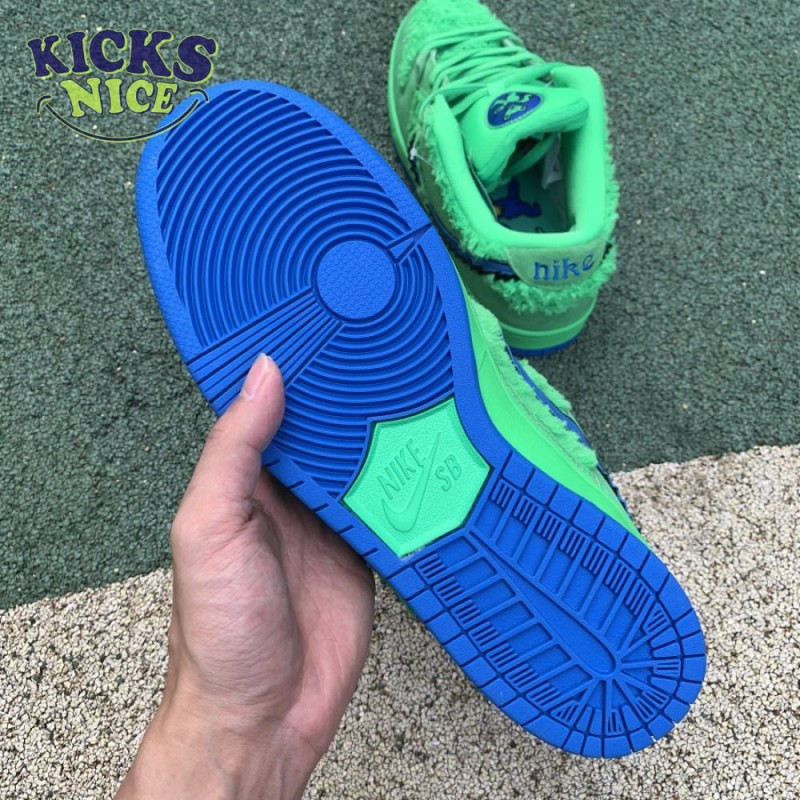 Grateful Dead x Dunk Low SB 'Green Bear' Size 36-47.5 Grateful Dead x Dunk Low SB 'Green Bear' Size 36-47.5