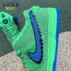 Grateful Dead x Dunk Low SB 'Green Bear' Size 36-47.5 Grateful Dead x Dunk Low SB 'Green Bear' Size 36-47.5