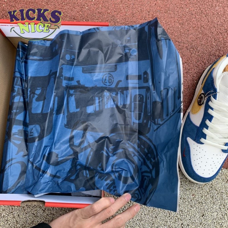 Kasina x Dunk Low '80s Bus' Size 36-46 Kasina x Dunk Low '80s Bus' Size 36-46