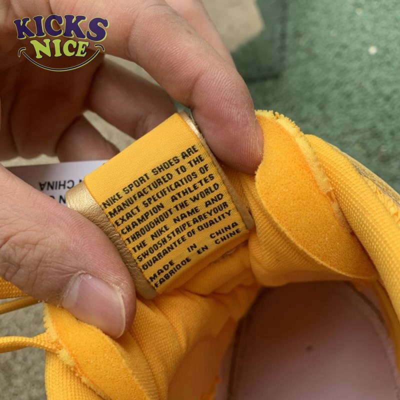 Off-White x Air Rubber Dunk 'University Gold' Size 40-47.5 Off-White x Air Rubber Dunk 'University Gold' Size 40-47.5