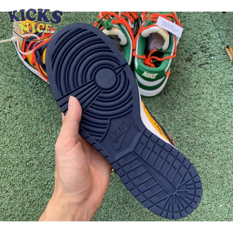 Off-White x Dunk Low 'University Gold' Size 36-46 Off-White x Dunk Low 'University Gold' Size 36-46