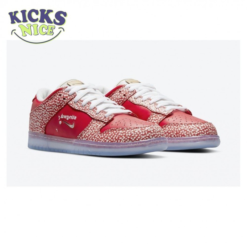 Stingwater x Dunk Low SB 'Magic Mushroom' Size 36-47.5 Stingwater x Dunk Low SB 'Magic Mushroom' Size 36-47.5