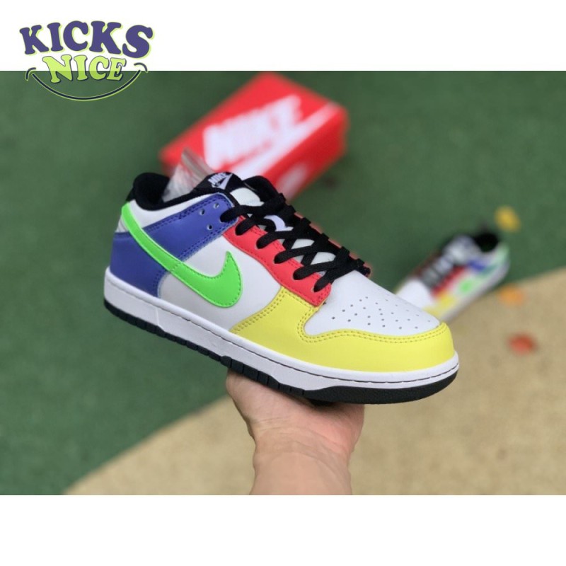 Wmns Dunk Low 'Green Strike' Size 36-47.5 Wmns Dunk Low 'Green Strike' Size 36-47.5