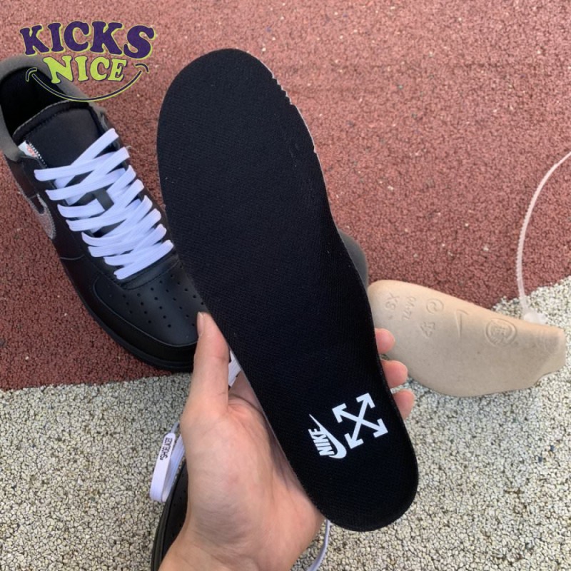 Off-White x Air Force 1 Low '07 'MoMA' Size 36-46 Off-White x Air Force 1 Low '07 'MoMA' Size 36-46