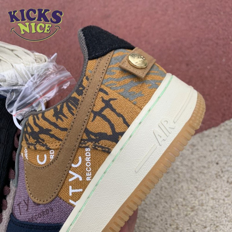Travis Scott x Air Force 1 Low 'Cactus Jack' Size 36-47.5 Travis Scott x Air Force 1 Low 'Cactus Jack' Size 36-47.5