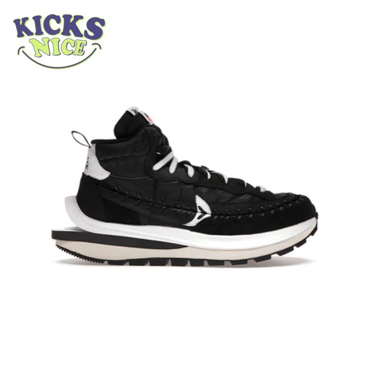Nike Vaporwaffle sacai Jean Paul Gaultier Black White Size 36-45 Nike Vaporwaffle sacai Jean Paul Gaultier Black White Size 36-45