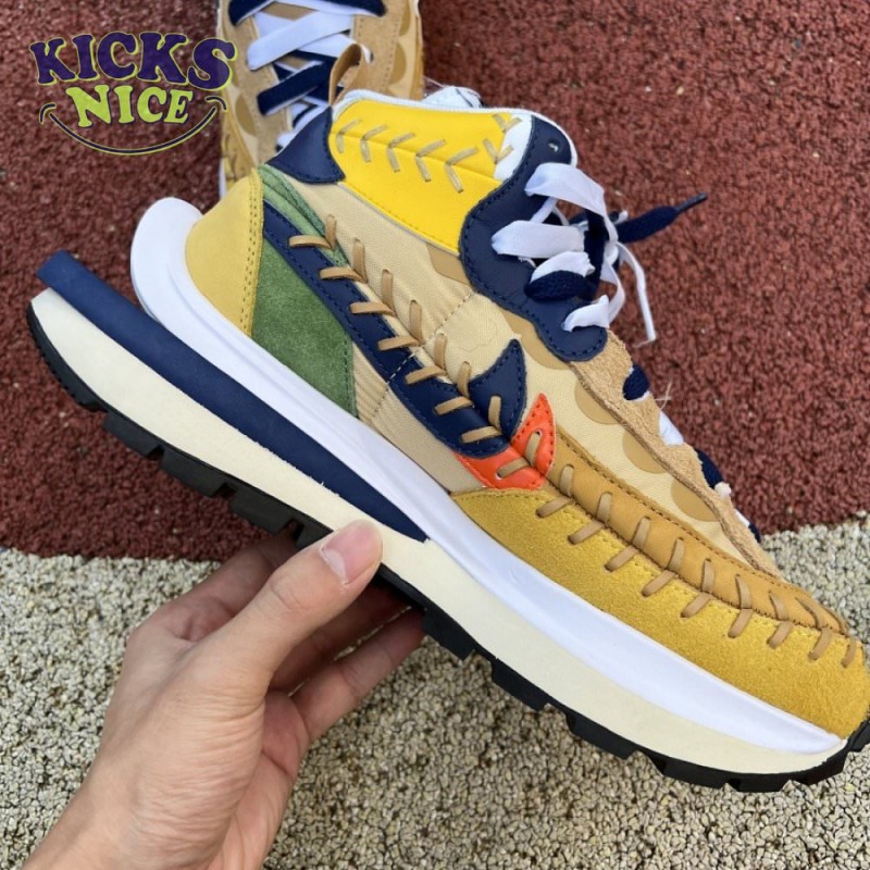 Nike Vaporwaffle sacai Jean Paul Gaultier Sesame Blue Size 36-45 Nike Vaporwaffle sacai Jean Paul Gaultier Sesame Blue Size 36-45