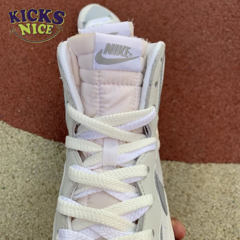 Sacai x Blazer Mid 'White Grey' Size 40-47.5 Sacai x Blazer Mid 'White Grey' Size 40-47.5