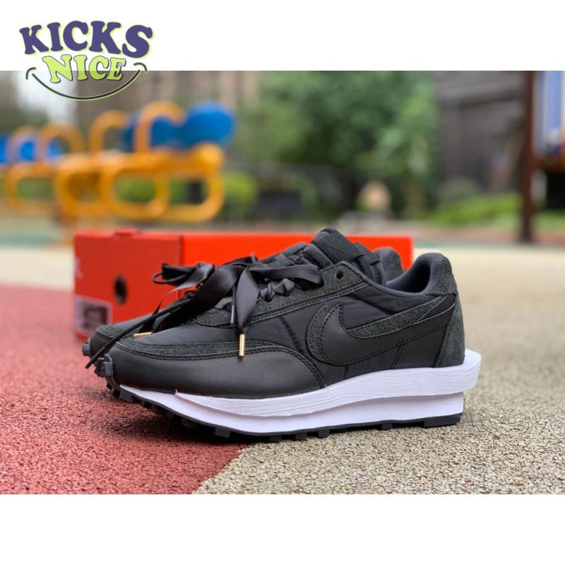 Sacai x LDWaffle 'Black Nylon' Size 36-46 Sacai x LDWaffle 'Black Nylon' Size 36-46