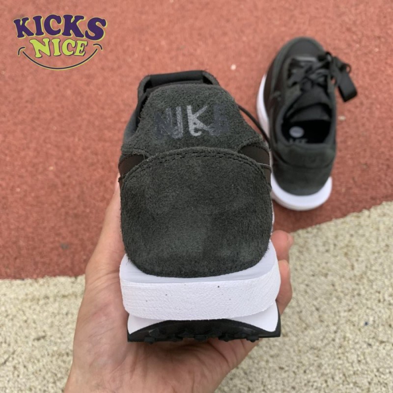 Sacai x LDWaffle 'Black Nylon' Size 36-46 Sacai x LDWaffle 'Black Nylon' Size 36-46