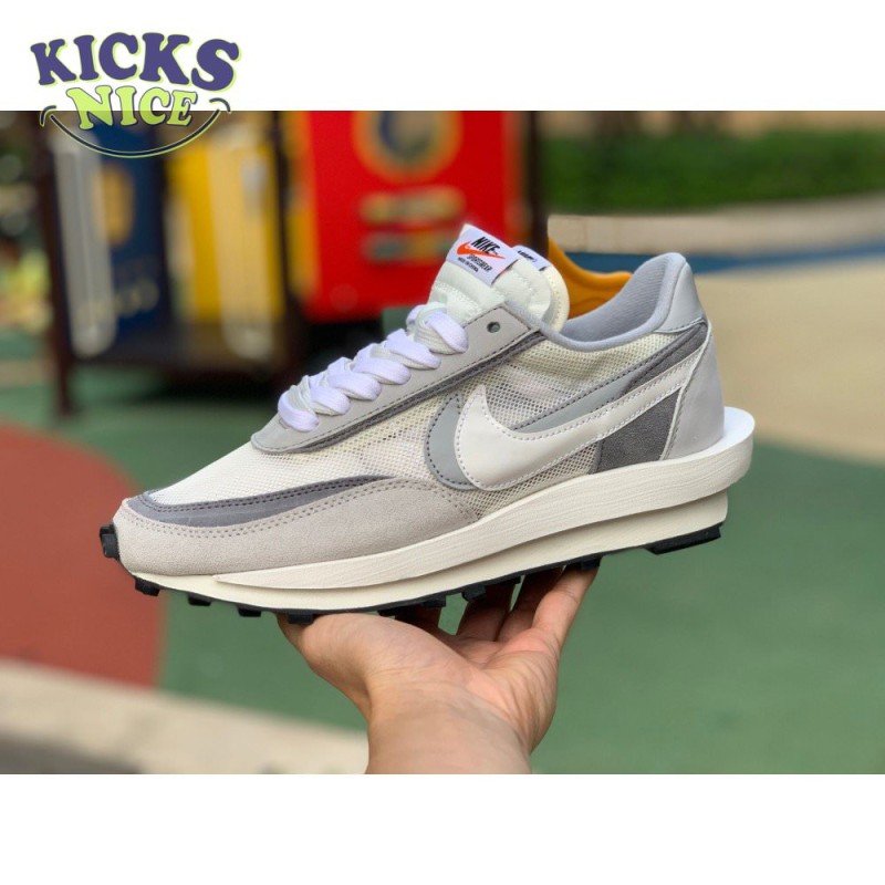 Sacai x LDWaffle 'Summit White' Size 36-45 Sacai x LDWaffle 'Summit White' Size 36-45