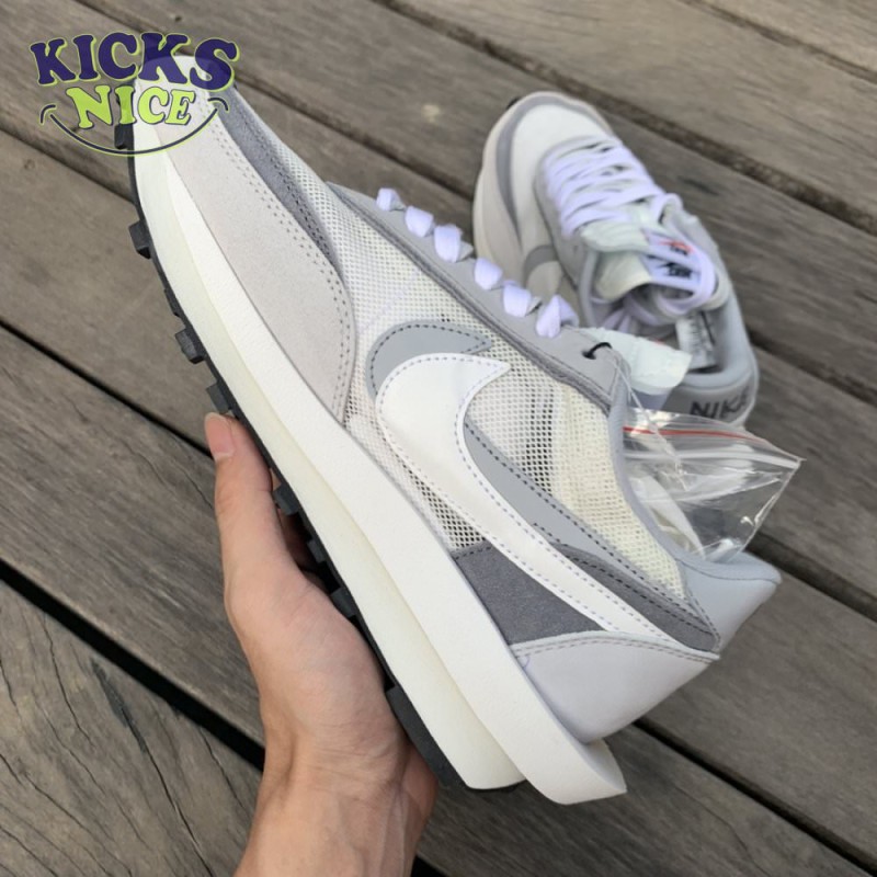 Sacai x LDWaffle 'Summit White' Size 36-45 Sacai x LDWaffle 'Summit White' Size 36-45